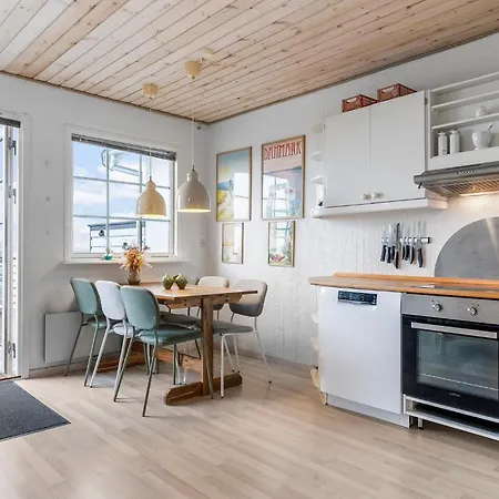 2 Bedroom Lovely In Otterup